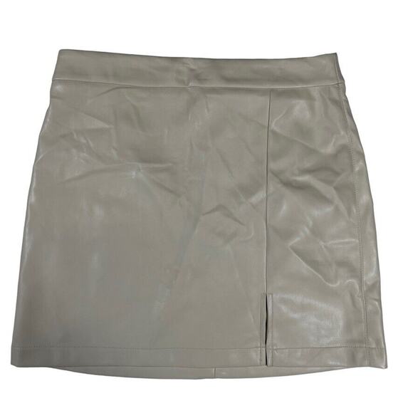 Shinestar Women’s Vegan Faux Leather Mini Skirt M Beige High Waist NWT - Picture 2 of 6